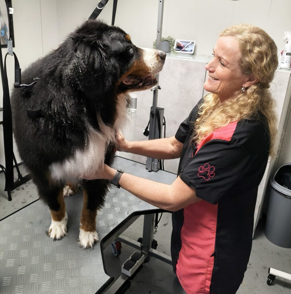 Trimsalon Marianne met hond